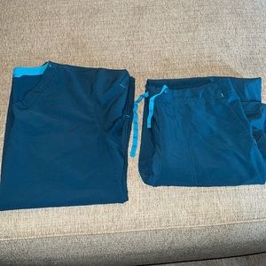Carhartt scrub set
